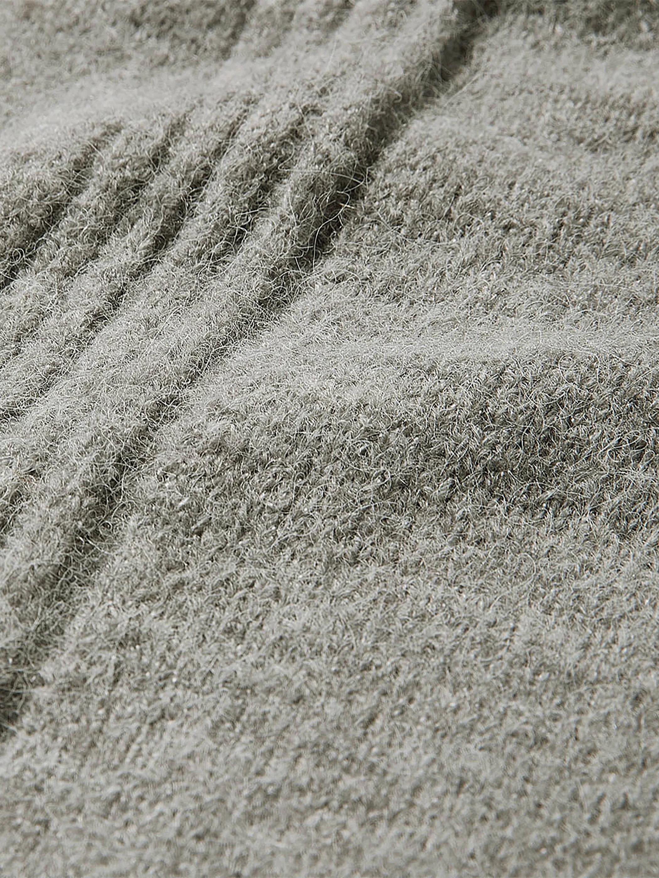 Wool-Blend Cap-Sleeve Crew-Neck Boxy Sweater - Image 21