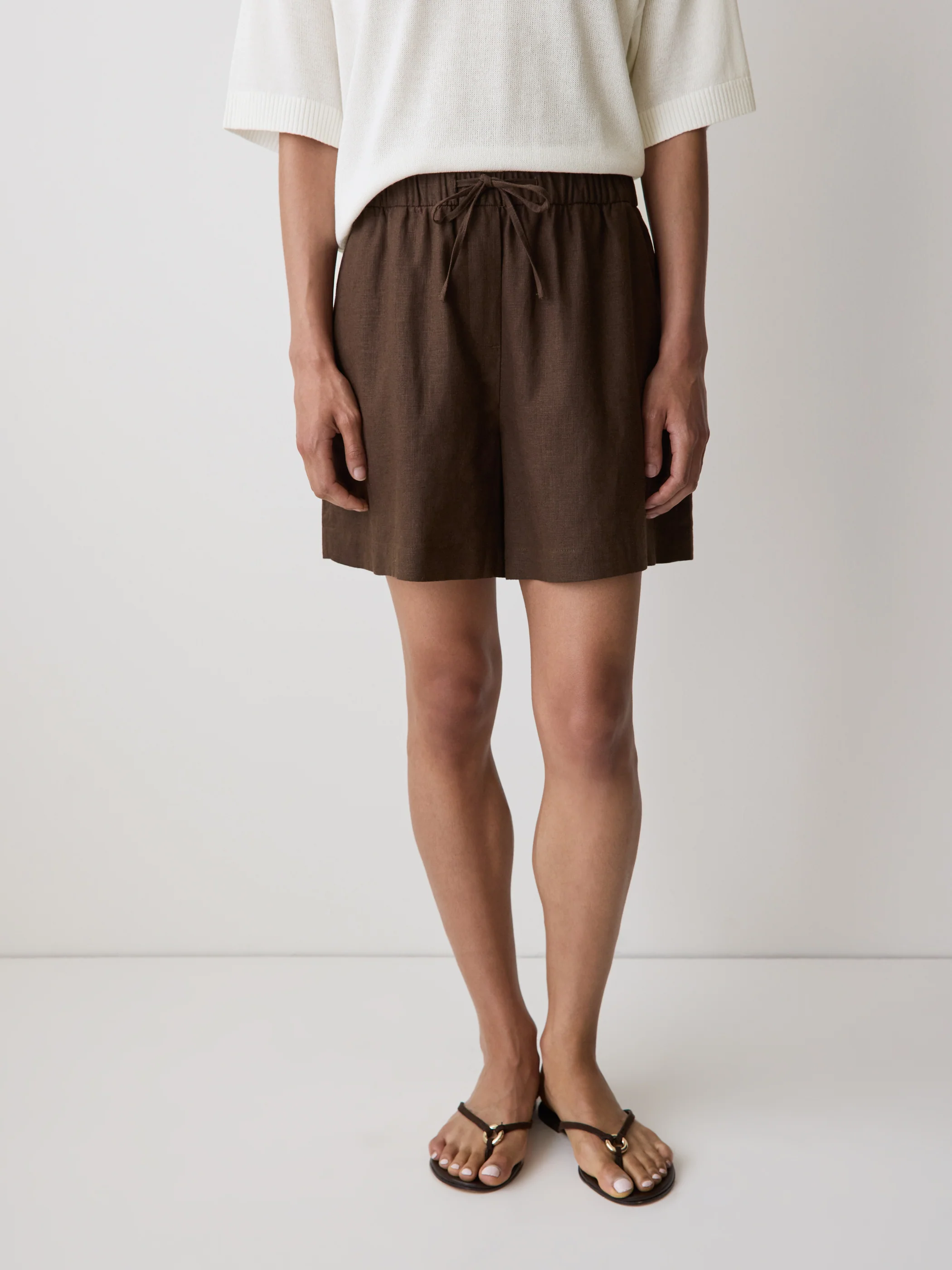 Linen-Blend Mid-Rise Pull-On Short - Image 8