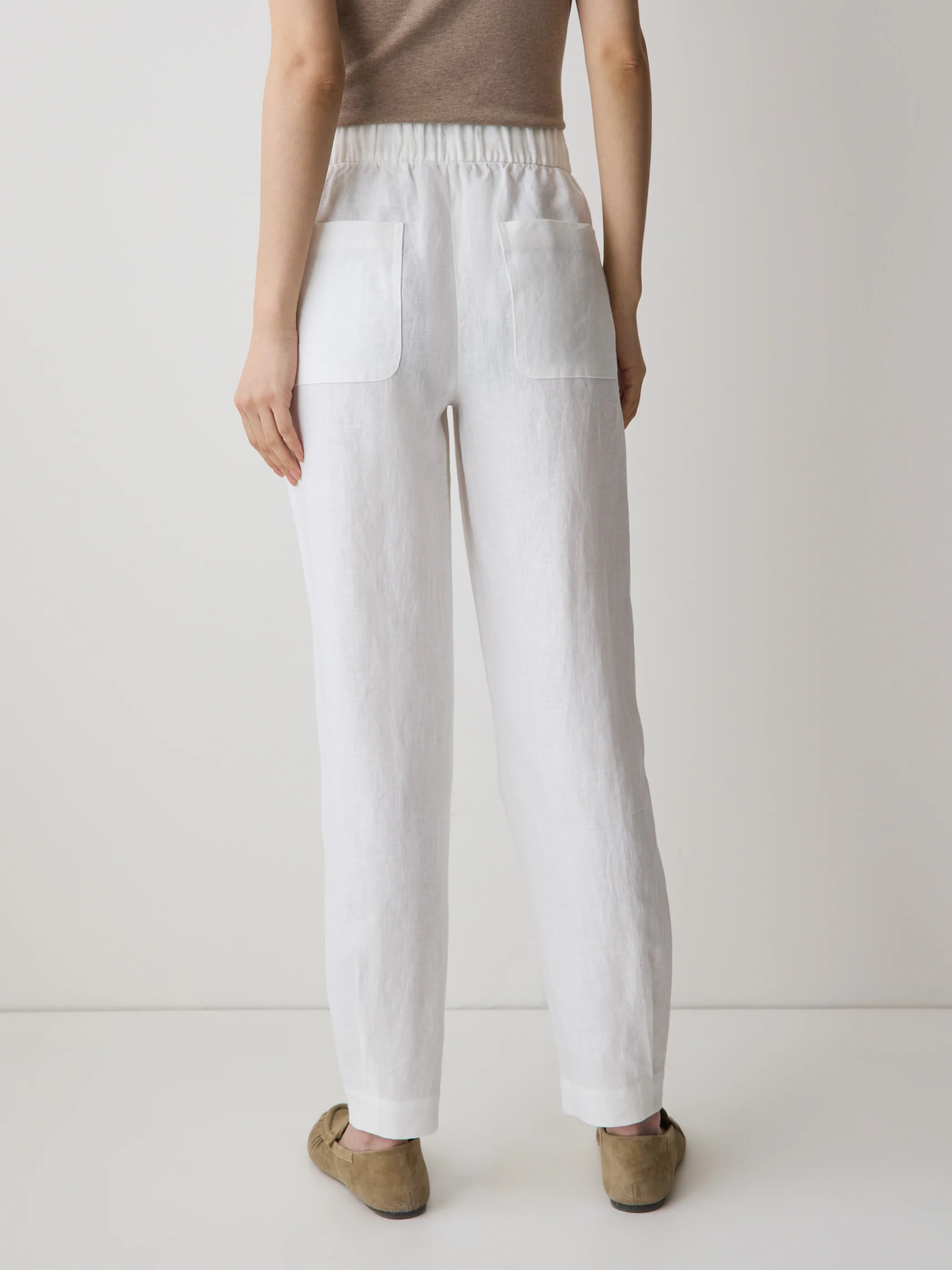 Linen Mid-Rise Tapered-Leg Jogger Pant - Image 3